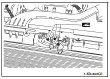 Radiator core support